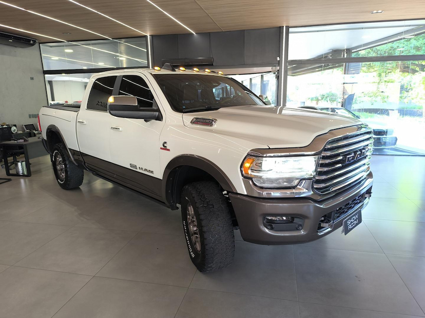 Foto do veículo RAM 3500  LONGHORN 6.7D 2022 73.209 KM 379.000,00