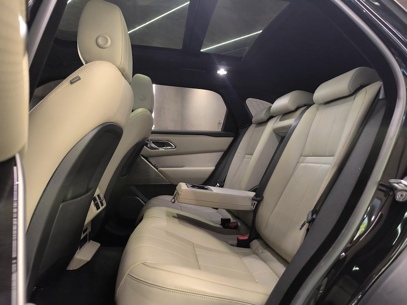 Foto do veículo LAND ROVER RANGE ROVER VELAR P340 SE RDYN 2021 41.734 KM 329.000,00