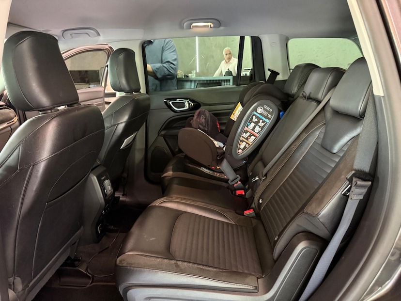 Foto do veículo JEEP COMMANDER  LIM TD380 2022 61.451 KM 165.000,00
