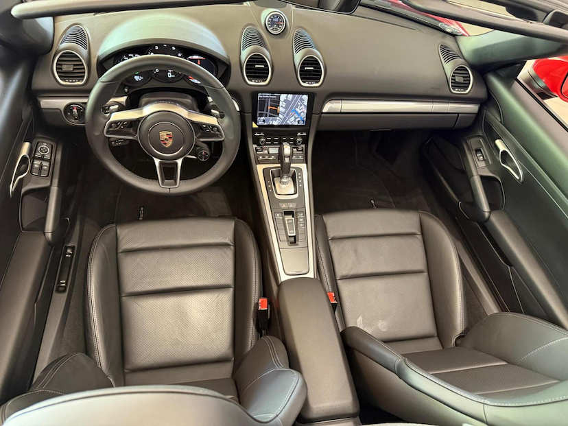 Foto do veículo PORSCHE BOXSTER  2024 2.890 KM 595.000,00