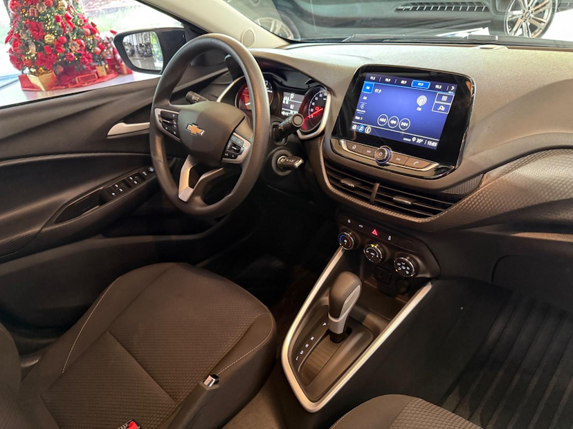 Foto do veículo CHEVROLET ONIX  PLUS 10TAT LT1 2025 46.119 KM 95.000,00