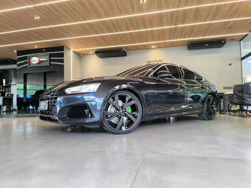 Foto do veículo AUDI A5  SPB 2.0TFSI 2018 52.696 KM 169.000,00