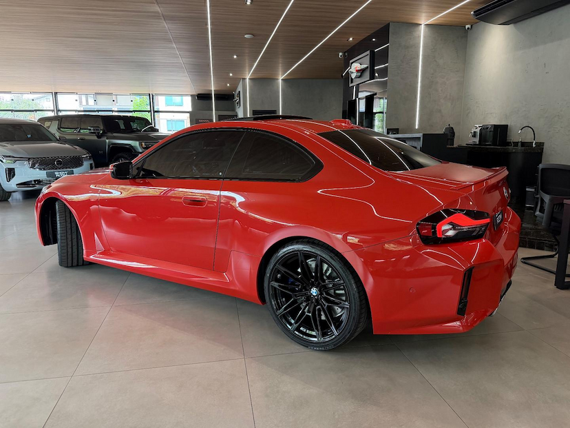 Foto do veículo BMW M2  COUPE 2024 15.000 KM 530.000,00