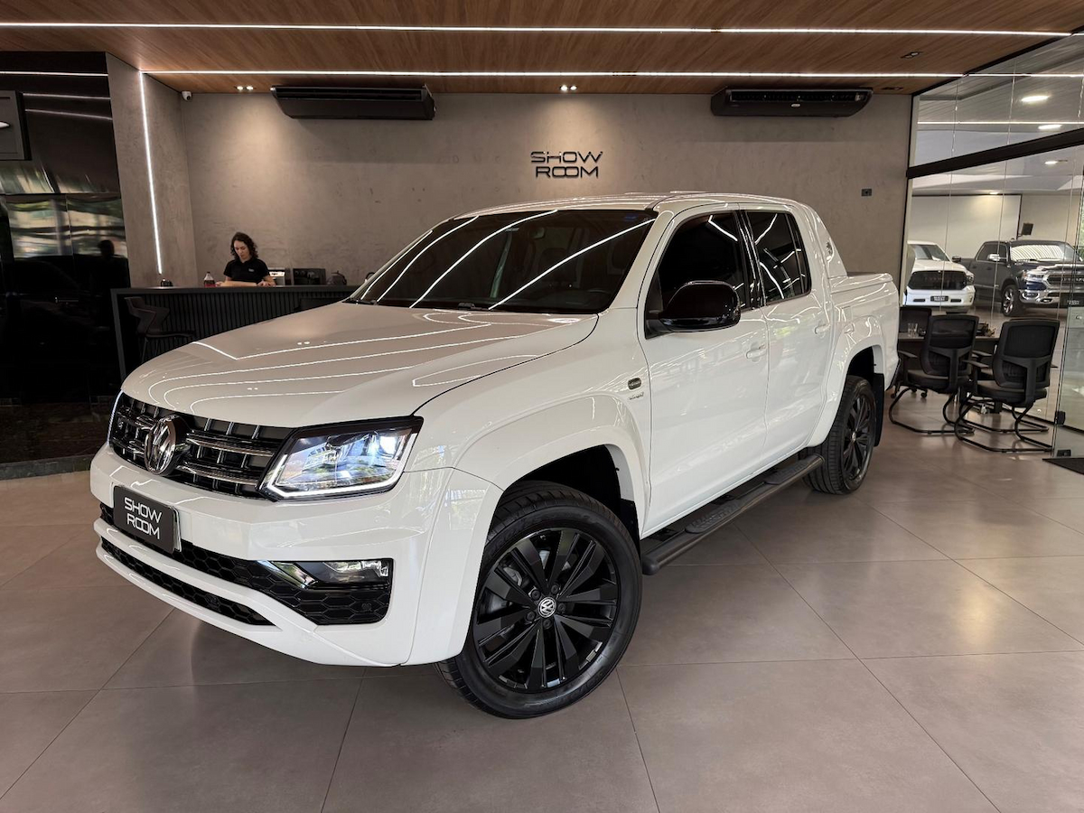 Foto do veículo VOLKSWAGEN AMAROK  V6 EXTREME 2023/2024 48.700 KM R$ 259.000,00