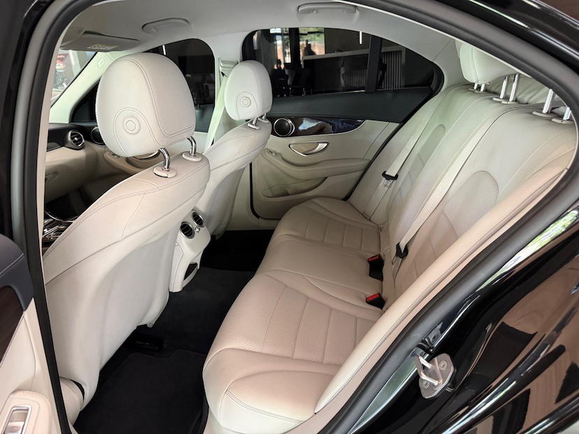 Foto do veículo MERCEDES-BENZ C 180 C180FF 2018 67.857 KM 130.000,00