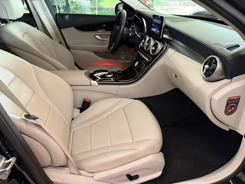 Foto do veículo MERCEDES-BENZ C 180 C180FF 2018 67.857 KM 130.000,00