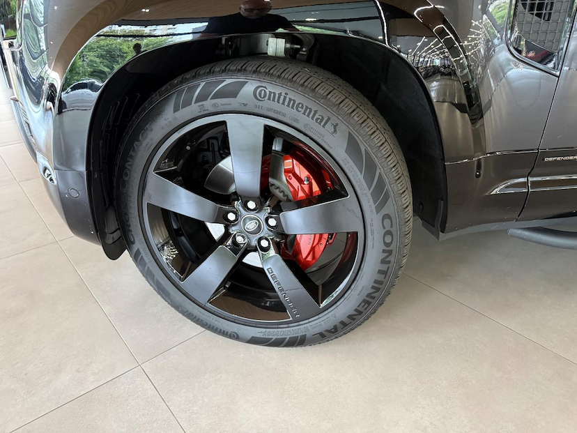 Foto do veículo LAND ROVER DEFENDER  110 X D350 DIE. AUT. (HÍB) 2025 1.390 KM 795.000,00