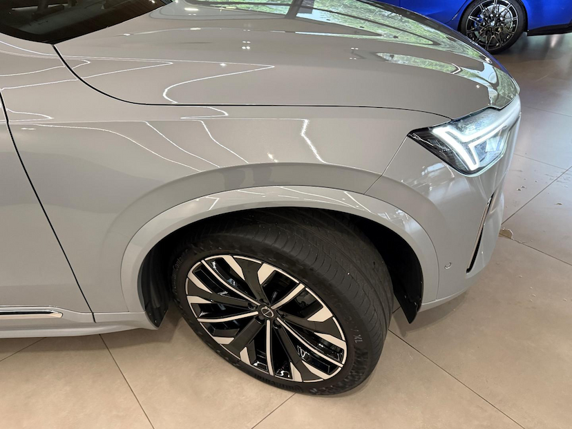 Foto do veículo VOLVO XC90 XC 90 T-8 ULTRA 2.0 AWD (HIBRIDO) 2025 15.110 KM 579.000,00
