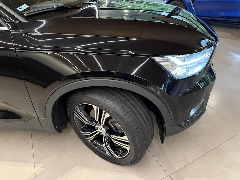 Foto do veículo VOLVO XC40  T4 INSCRIPT 2020 56.351 KM 165.000,00