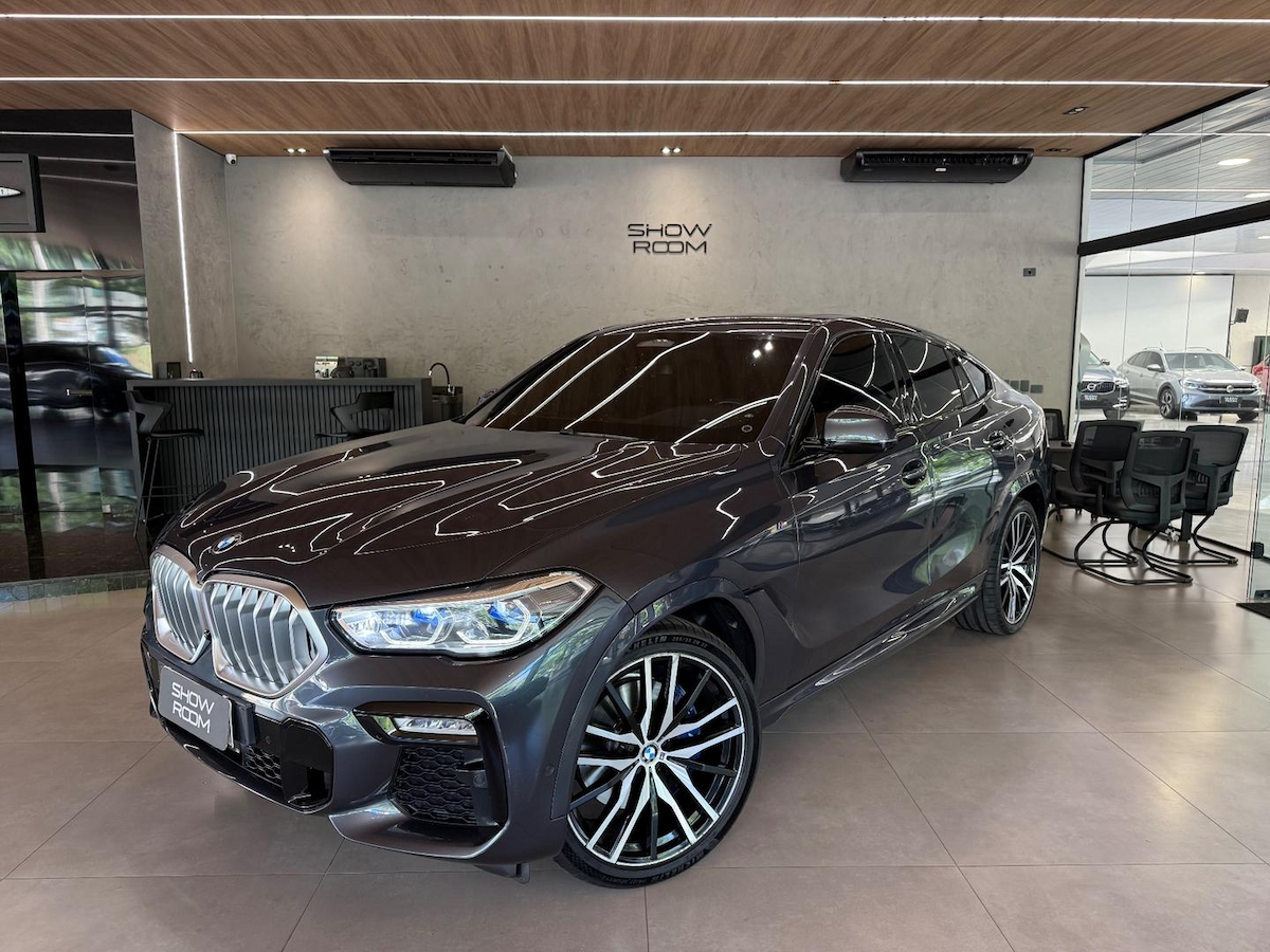 Foto do veículo BMW X6  XDRIVE40I 2021/2021 55.328 KM R$ 490.000,00