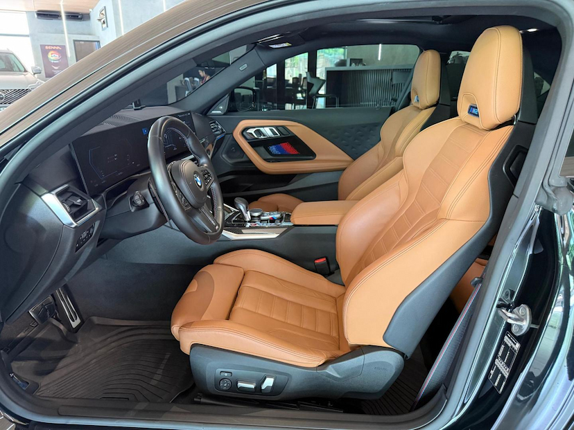 Foto do veículo BMW M2  COUPE 2024 9.700 KM 625.000,00