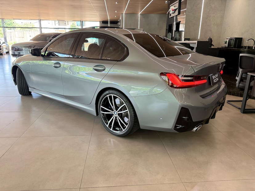 Foto do veículo BMW 320I  M SPORT FLEX 2024 5.240 KM 319.000,00