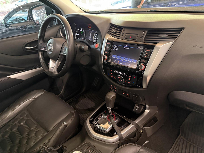 Foto do veículo NISSAN FRONTIER  PLT 2023 71.150 KM 180.000,00