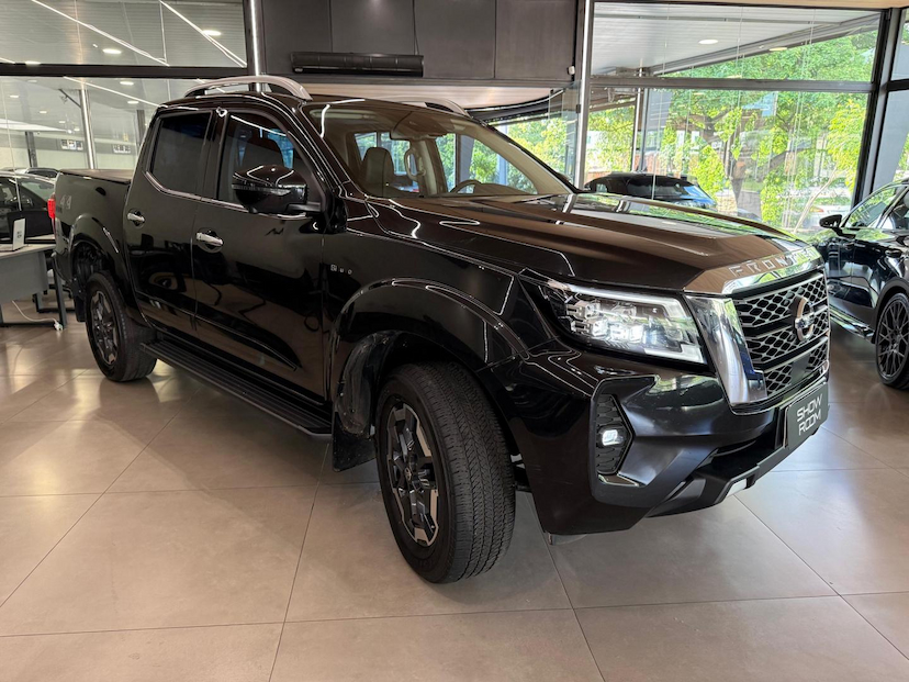 Foto do veículo NISSAN FRONTIER  PLT 2023 71.150 KM 180.000,00