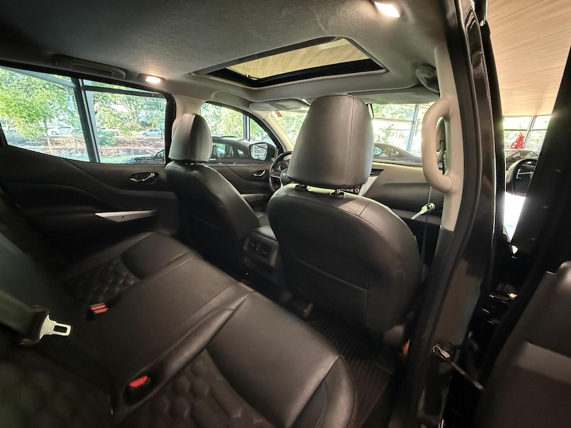 Foto do veículo NISSAN FRONTIER  PLT 2023 71.150 KM 180.000,00