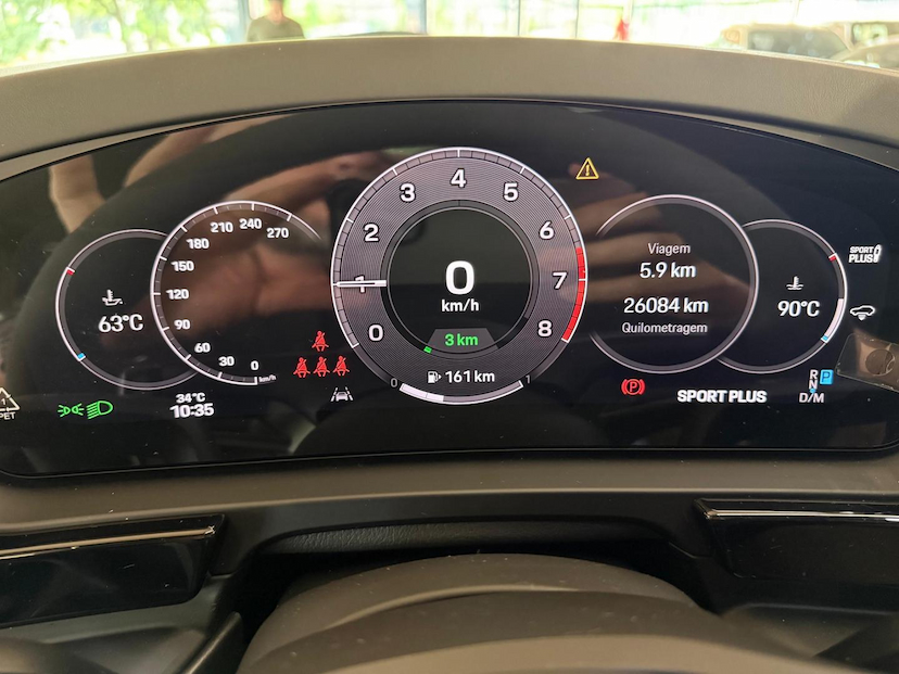 Foto do veículo PORSCHE CAYENNE  PHEV 2024 26.084 KM 799.000,00