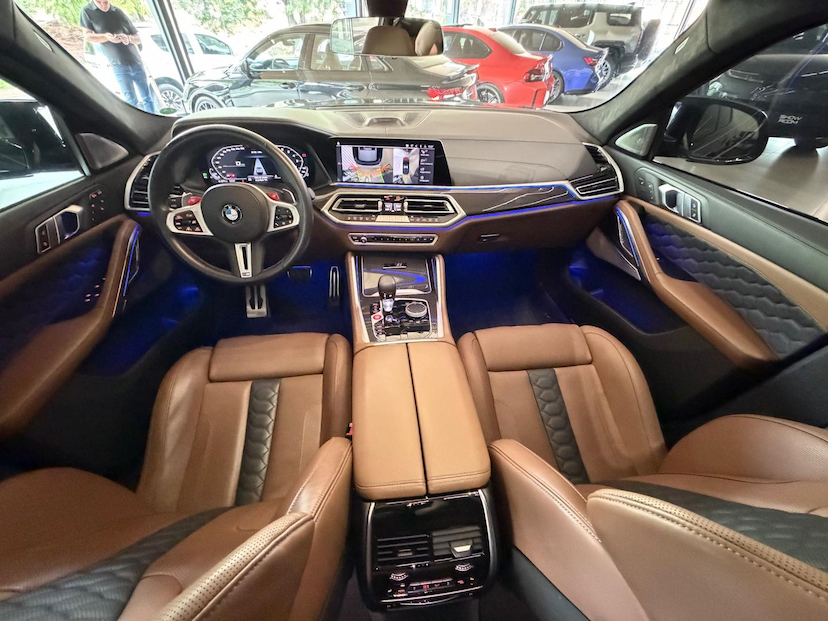 Foto do veículo BMW X6  M COMPETITION 2022 7.070 KM 699.000,00