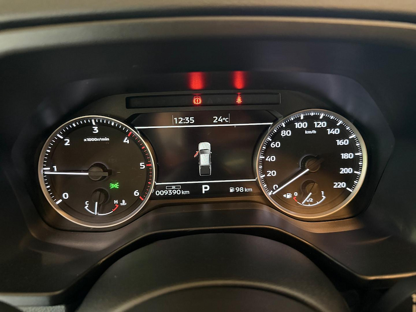 Foto do veículo MITSUBISHI TRITON  HPE 2.4 4X4 TB DIESEL AUT 2026 9.200 KM 275.000,00