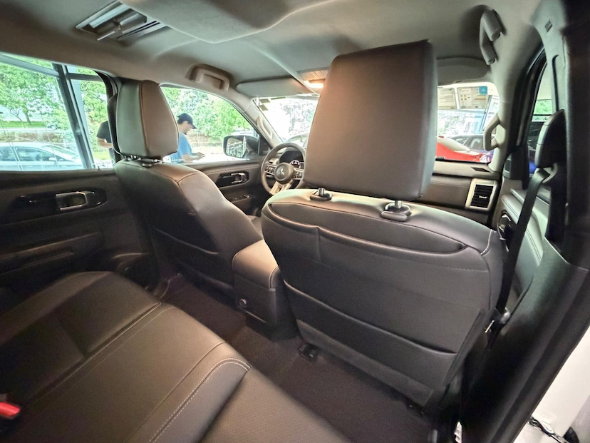 Foto do veículo MITSUBISHI TRITON  HPE 2.4 4X4 TB DIESEL AUT 2026 9.200 KM 275.000,00