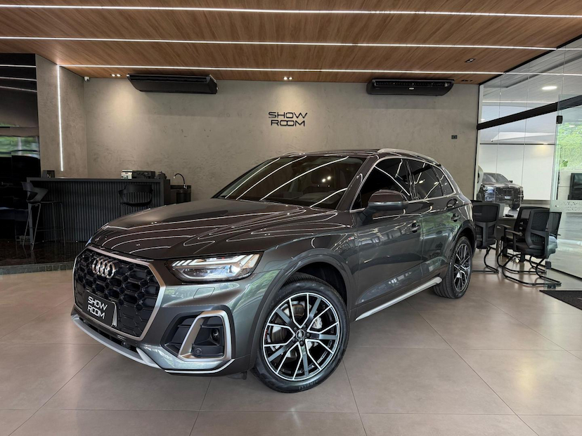 Foto do veículo AUDI Q5  2.0 TFSI 2025 11.744 KM 369.000,00
