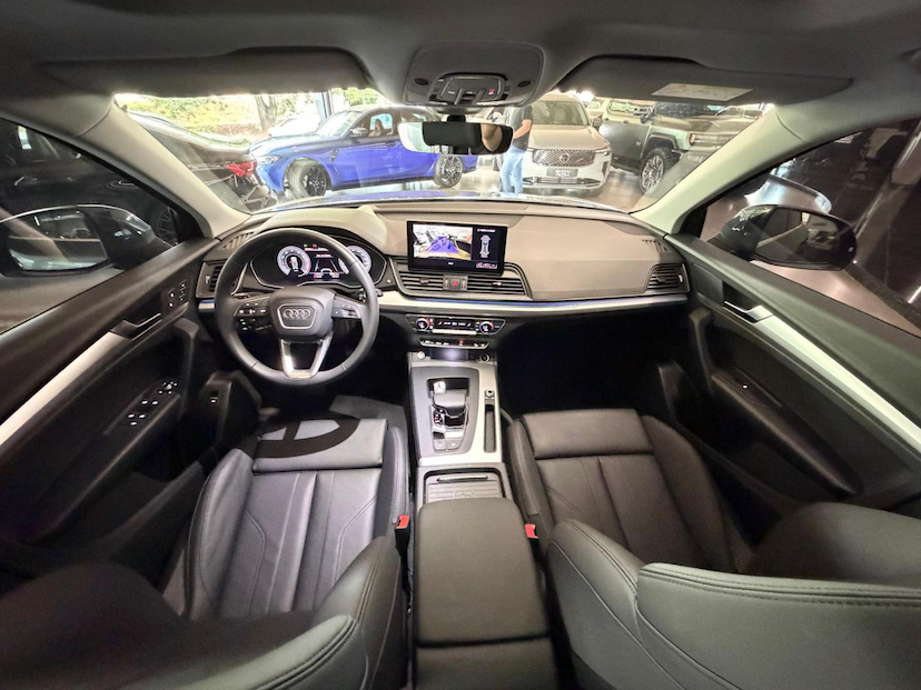 Foto do veículo AUDI Q5  2.0 TFSI 2025 11.744 KM 369.000,00