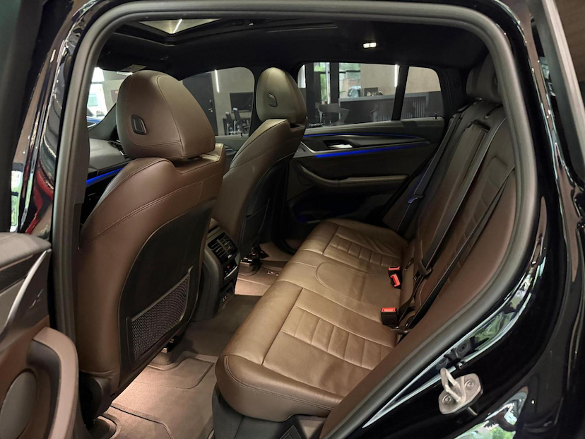 Foto do veículo BMW X4  XDRIVE 30I 2022 42.000 KM 319.000,00