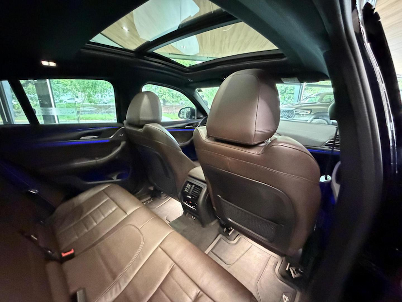 Foto do veículo BMW X4  XDRIVE 30I 2022 42.000 KM 319.000,00