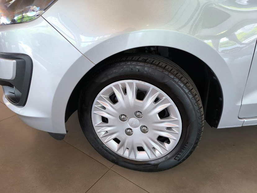 Foto do veículo FORD KA  SE PLUS AT1.5SDC 2021 66.900 KM 66.000,00