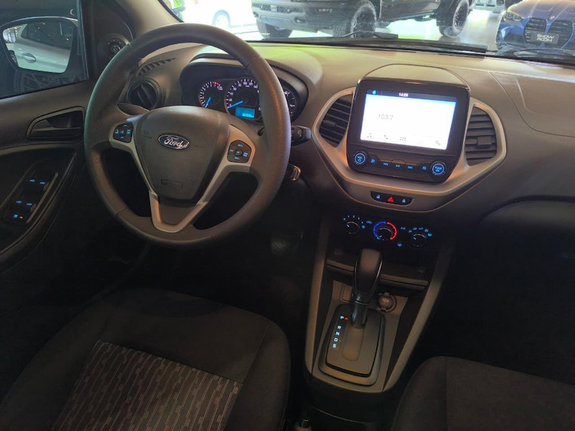 Foto do veículo FORD KA  SE PLUS AT1.5SDC 2021 66.900 KM 66.000,00
