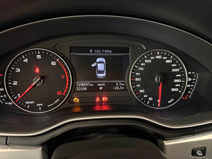 Foto do veículo AUDI A4  2.0TFSI 2018 128.000 KM 89.000,00