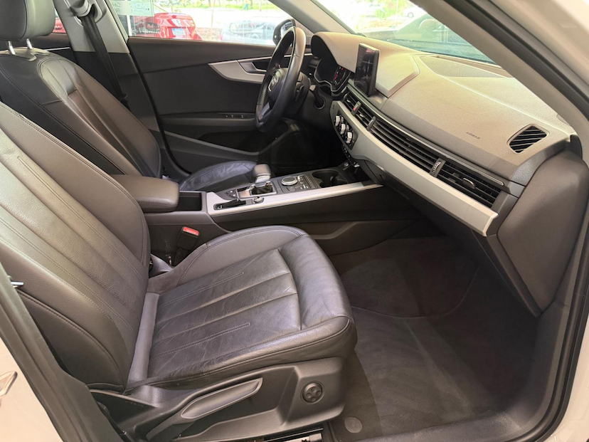Foto do veículo AUDI A4  2.0TFSI 2018 128.000 KM 89.000,00