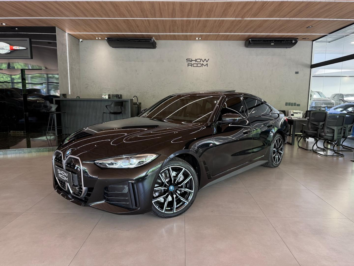 Foto do veículo BMW I4  EDRIVE35 2023/2024 15.414 KM R$ 299.000,00