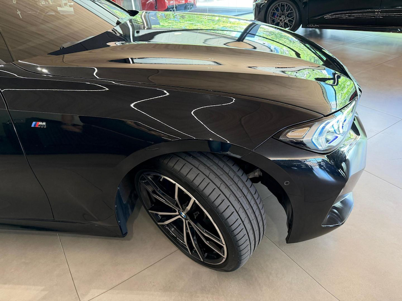 Foto do veículo BMW 320I  M SPORT FLEX 2023 15.500 KM 273.000,00