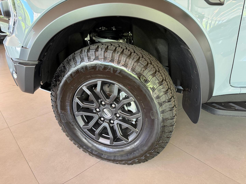 Foto do veículo FORD RANGER  RAPTOR CABINE DUPLA GASOLINA 2025 1.200 KM 470.000,00