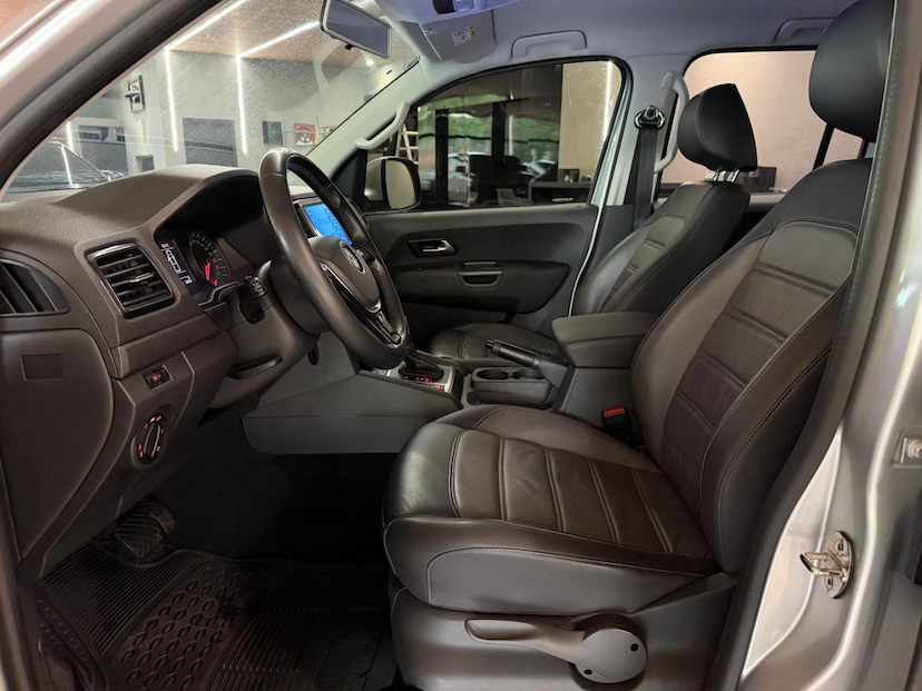 Foto do veículo VOLKSWAGEN AMAROK  CD 4X4 COMF 2020 73.000 KM 121.000,00