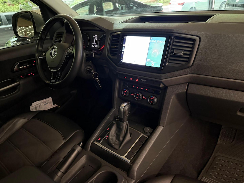 Foto do veículo VOLKSWAGEN AMAROK  CD 4X4 COMF 2020 73.000 KM 121.000,00