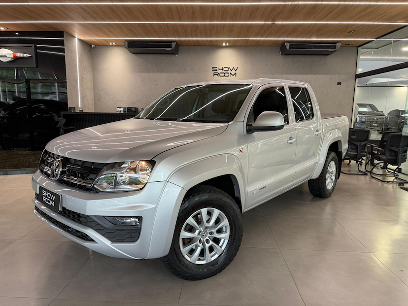 Foto do veículo VOLKSWAGEN AMAROK  CD 4X4 COMF 2020 73.000 KM 121.000,00