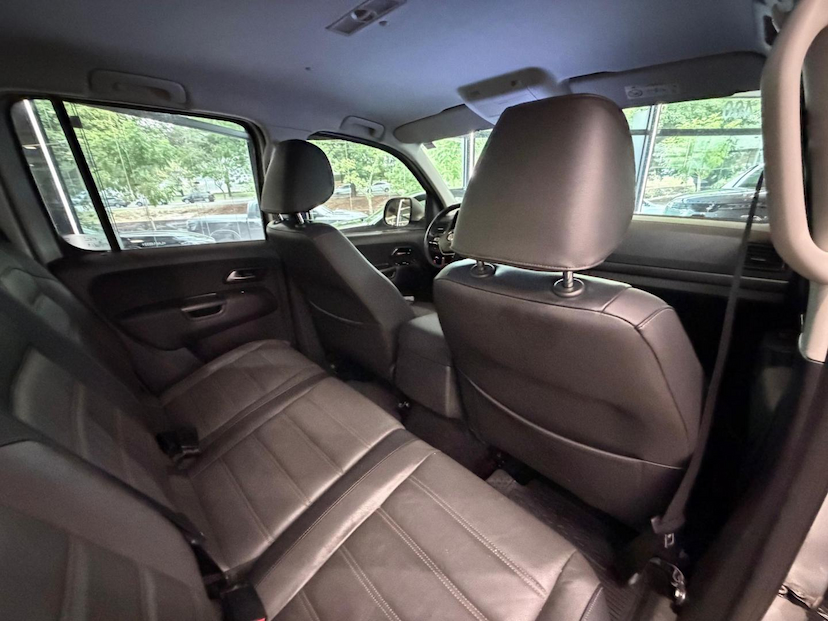 Foto do veículo VOLKSWAGEN AMAROK  CD 4X4 COMF 2020 73.000 KM 121.000,00