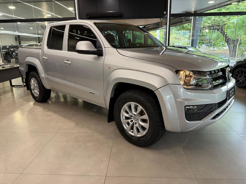 Foto do veículo VOLKSWAGEN AMAROK  CD 4X4 COMF 2020 73.000 KM 121.000,00