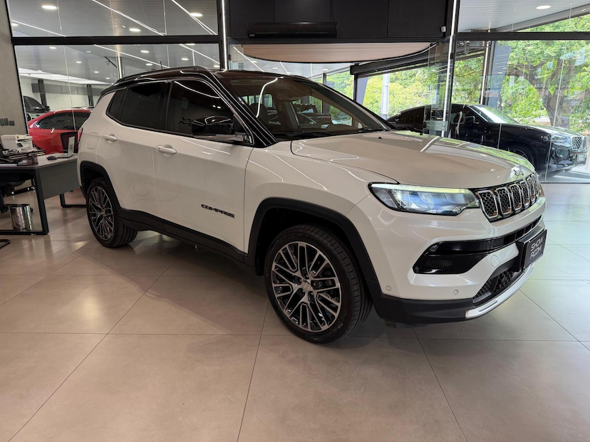 Foto do veículo JEEP COMPASS  LIMITED TF 2022 27.700 KM 134.000,00