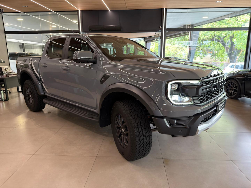 Foto do veículo FORD RANGER  RAPCD3G4A 2024 7.600 KM 520.000,00