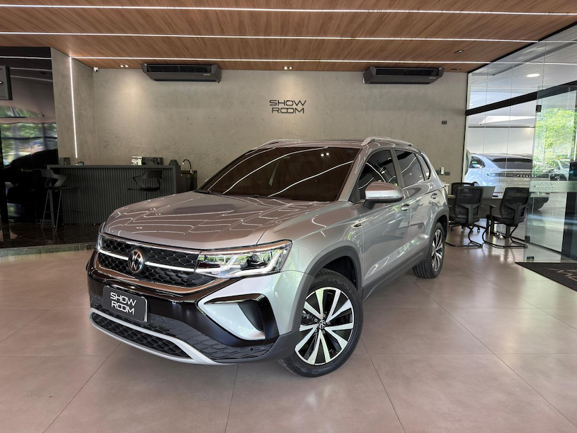 Foto do veículo VOLKSWAGEN TAOS  HL TSI 2022 5.664 KM 155.000,00