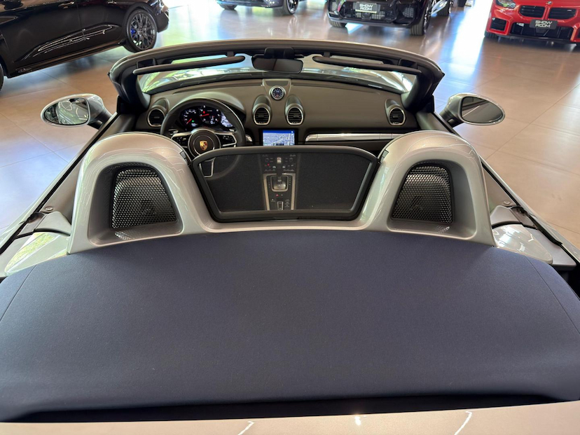 Foto do veículo PORSCHE BOXSTER  2024 4.100 KM 590.000,00