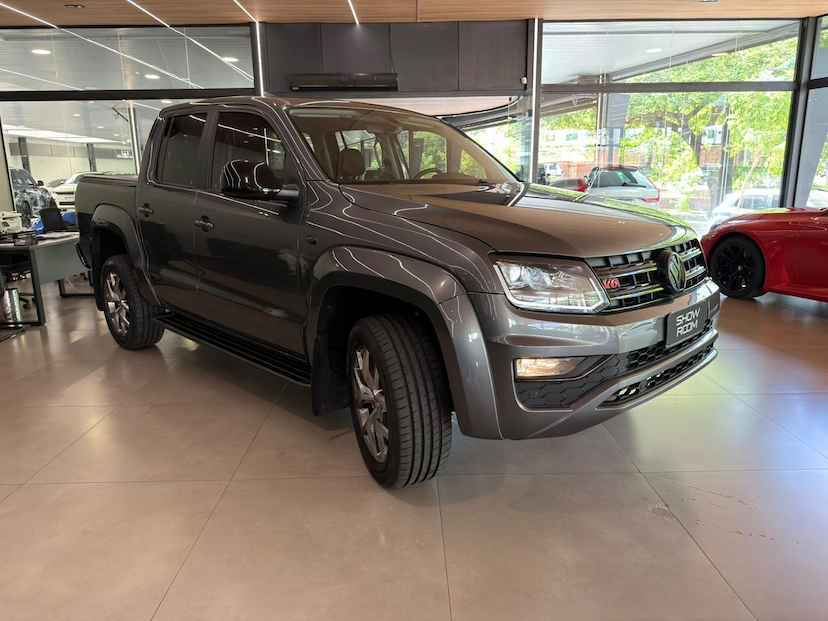 Foto do veículo VOLKSWAGEN AMAROK  V6 HIGH 2023 31.000 KM 219.000,00