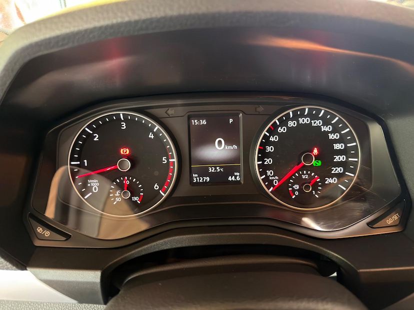 Foto do veículo VOLKSWAGEN AMAROK  V6 HIGH 2023 31.000 KM 219.000,00