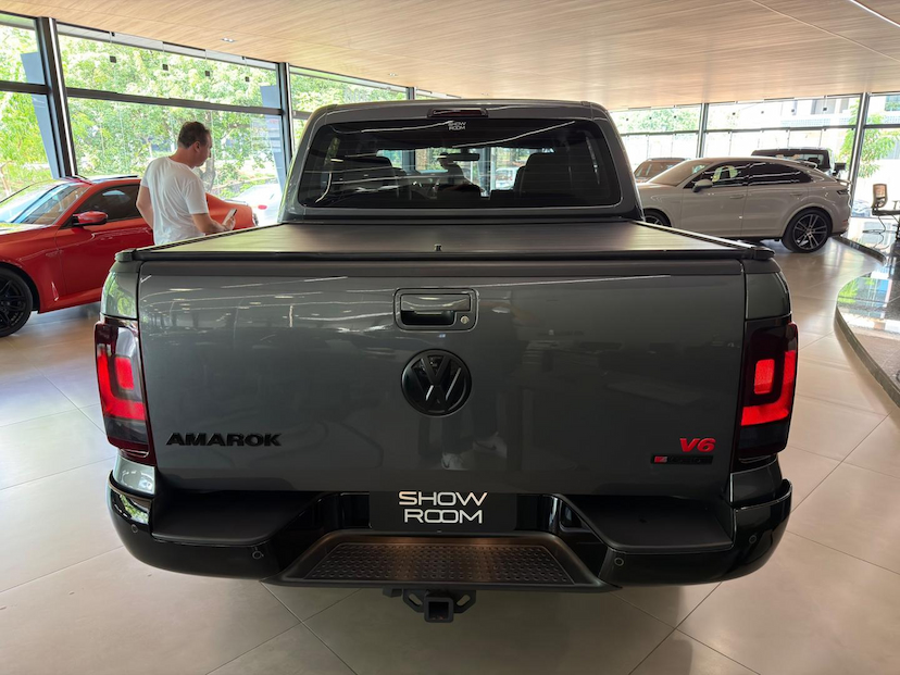 Foto do veículo VOLKSWAGEN AMAROK  V6 HIGH 2023 31.000 KM 219.000,00