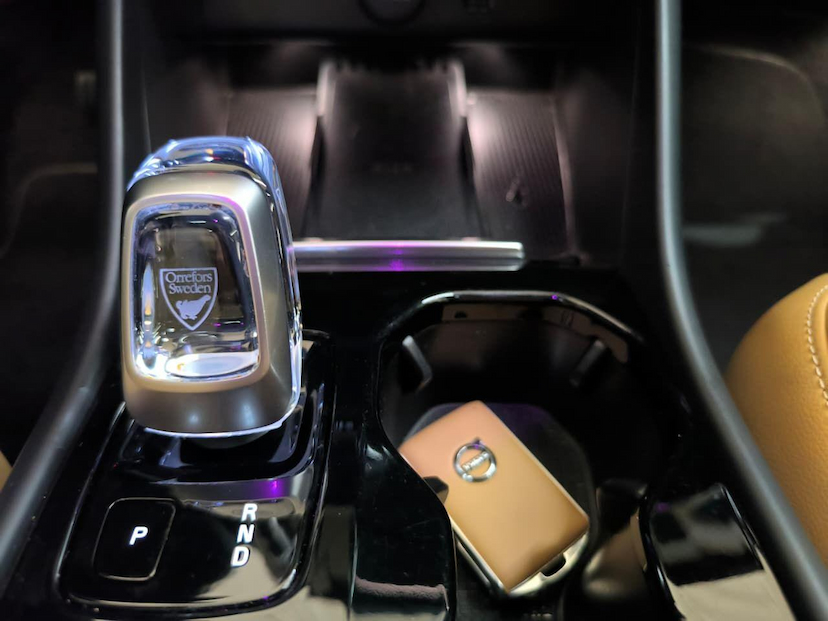 Foto do veículo VOLVO XC40  T4 INSCRIPT 2020 20.500 KM 165.000,00