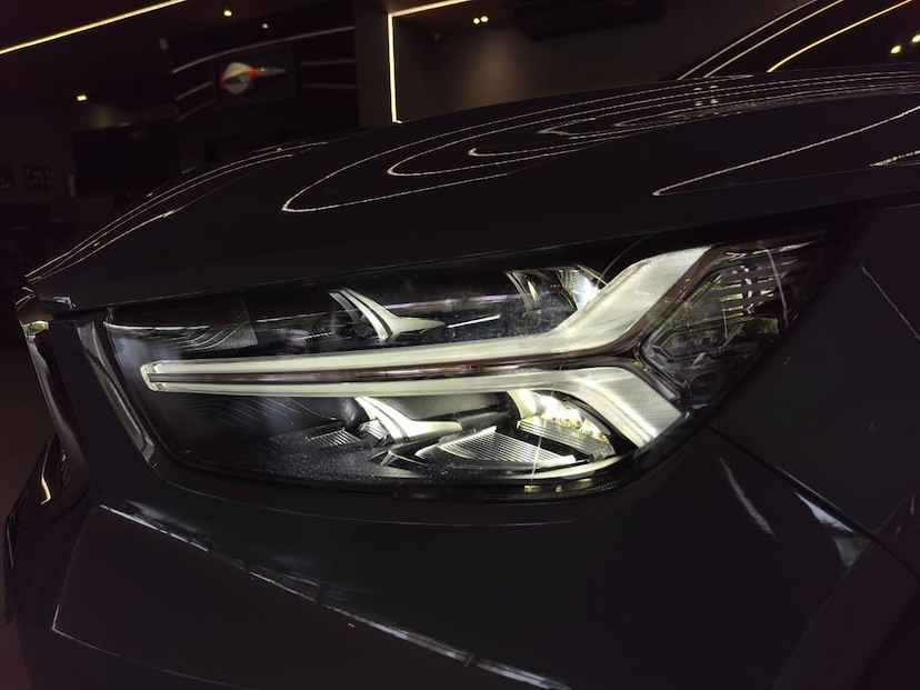 Foto do veículo VOLVO XC40  T4 INSCRIPT 2020 20.500 KM 165.000,00
