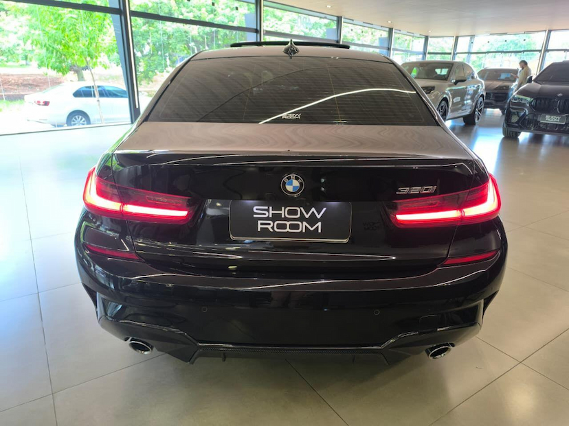 Foto do veículo BMW 320I   ACTIVE FLEX 2022 57.000 KM 210.000,00
