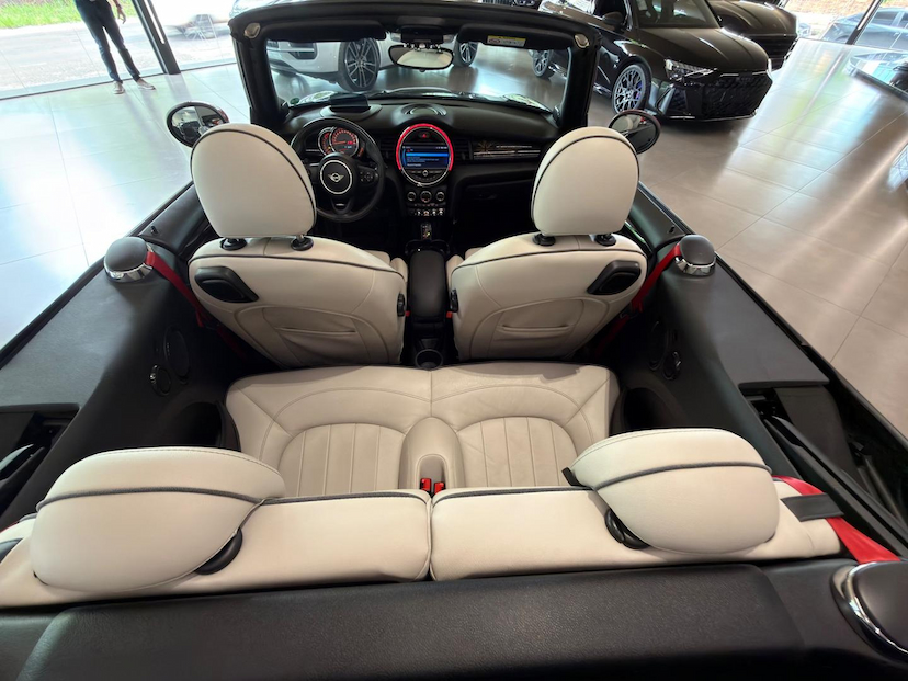 Foto do veículo MINI COOPER  COOPER S 2019 33.709 KM 165.000,00